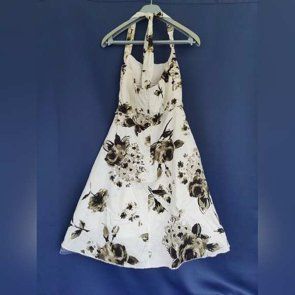 Ruby Rox Floral Halter dress - Picture 2 of 10